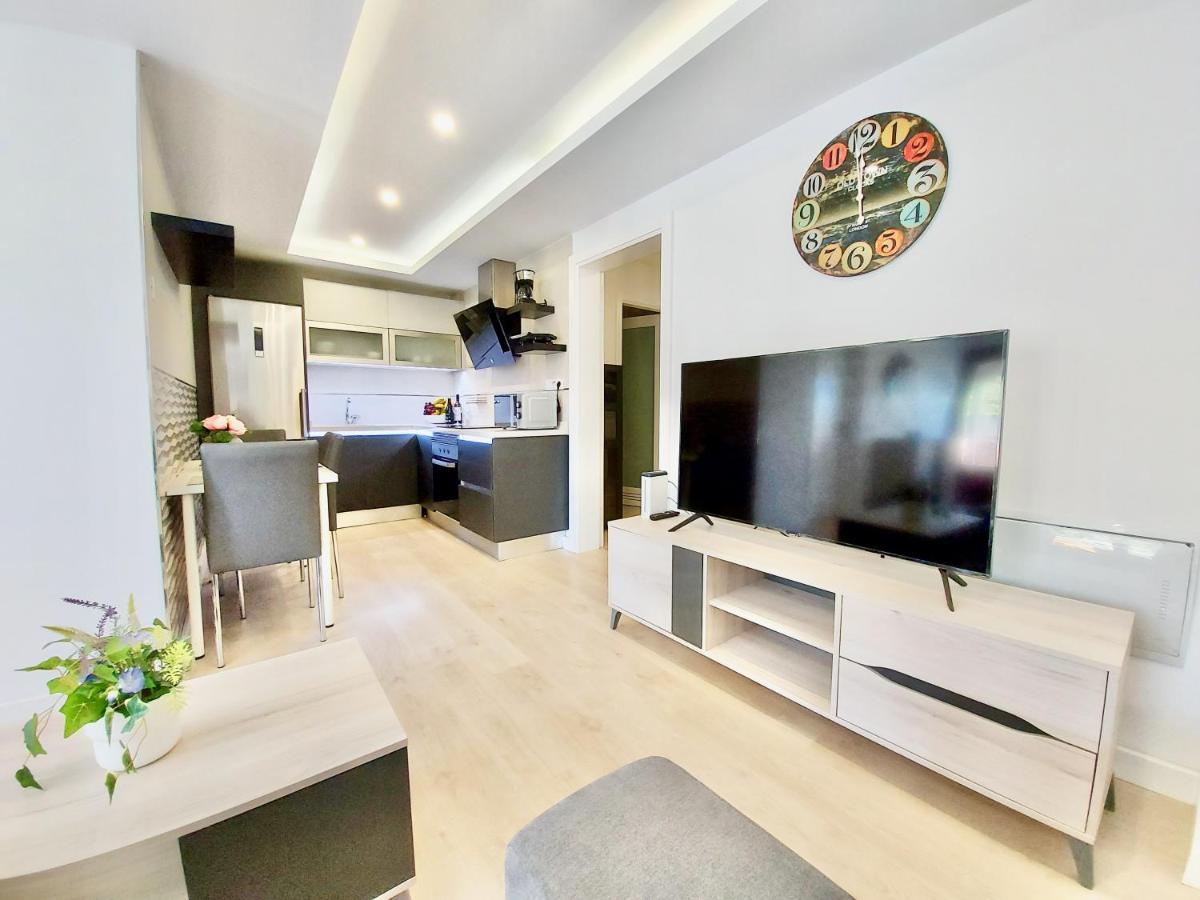 Apartment Bollullo Paradise